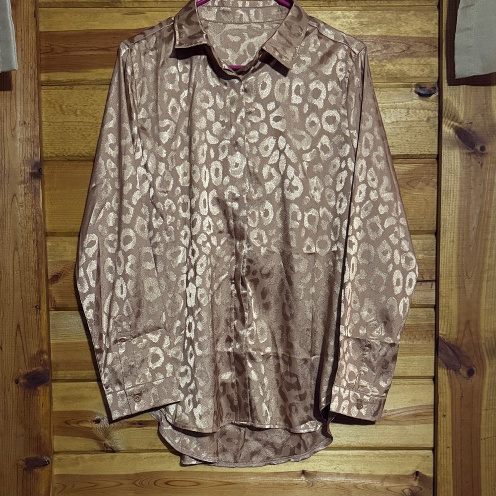 Elegant Leopard Print Women's Blouse